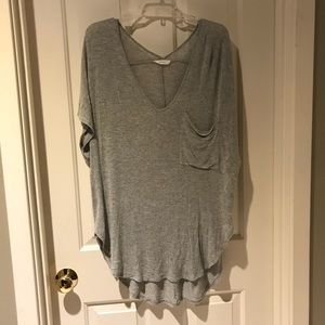 Oversized gray shirt